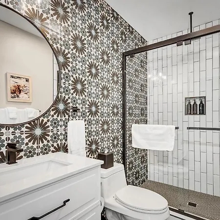 Single Bedroom - Queen Size. Heart Of Downtown Vista Exterior foto