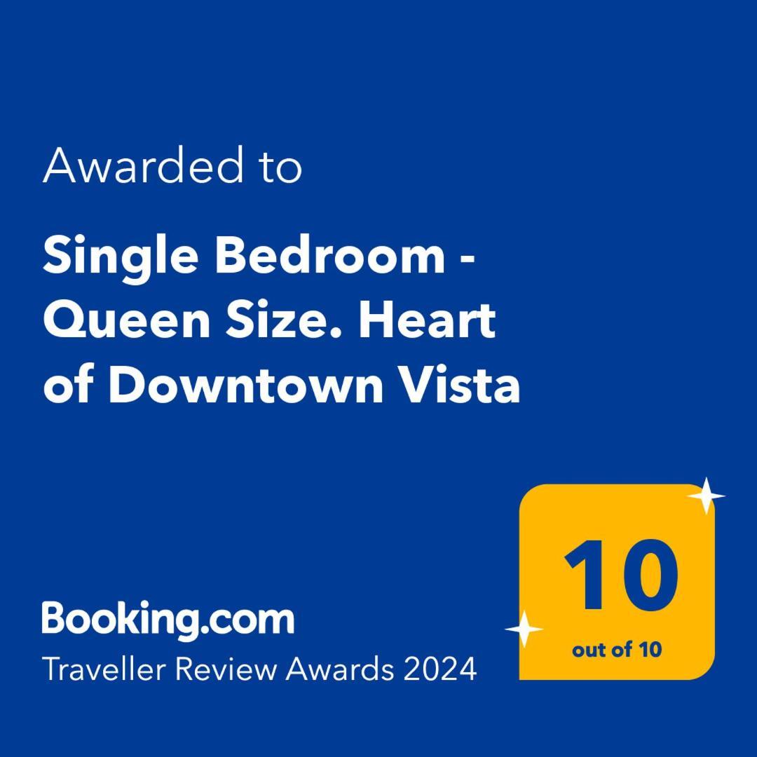 Single Bedroom - Queen Size. Heart Of Downtown Vista